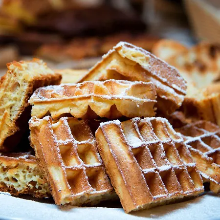 Ξενοδοχείο Nouvel Du Commerce 3*