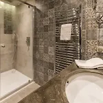 Hotel Nouvel Du Commerce 3*