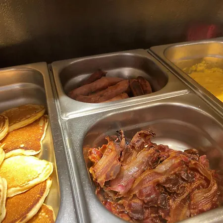 Nouvel Du Commerce 3*