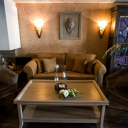 Nouvel Du Commerce Hotel 3*