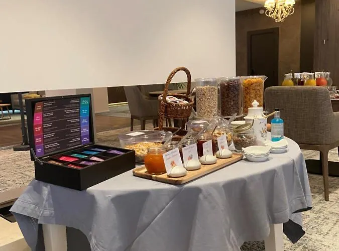 Hotel Nouvel Du Commerce 3*