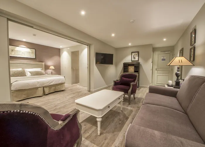 Nouvel Du Commerce Hotel 3*