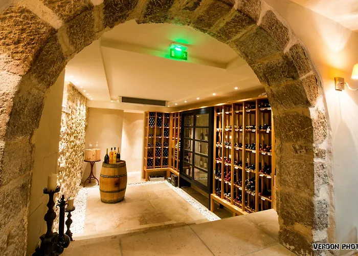 Nouvel Du Commerce 3* Castellane