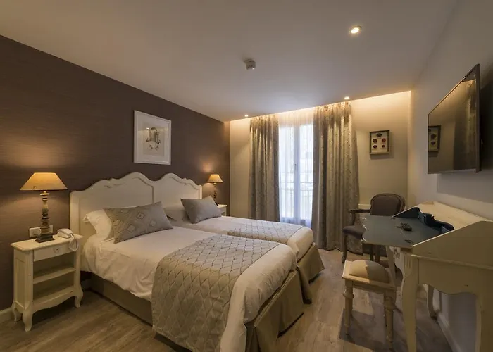 Hotel Nouvel Du Commerce Castellane