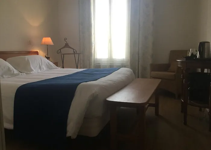 Nouvel Du Commerce Castellane